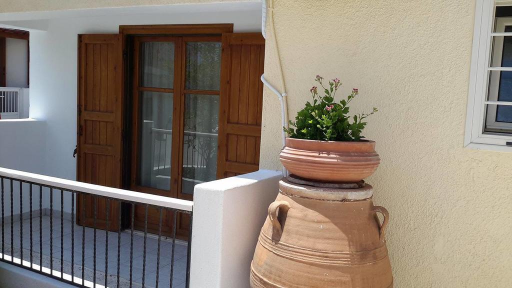 Apartamento Granny'S House Palaikastro Exterior foto